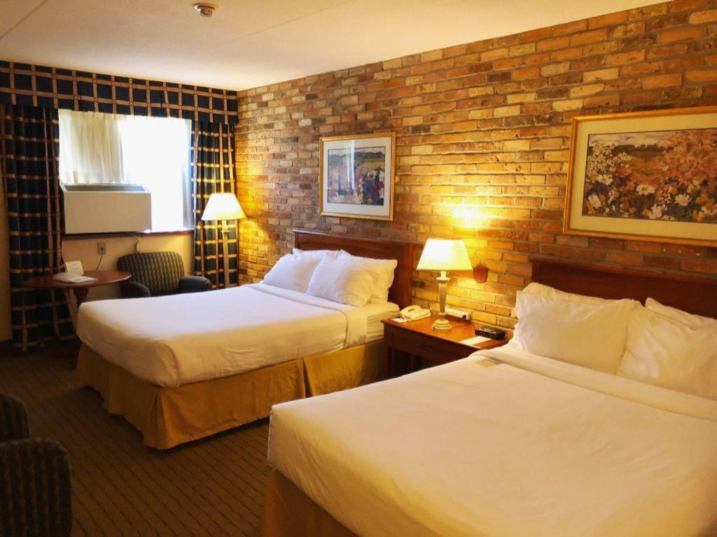 Holiday Inn Express Toronto East - Scarborough By Ihg Екстер'єр фото
