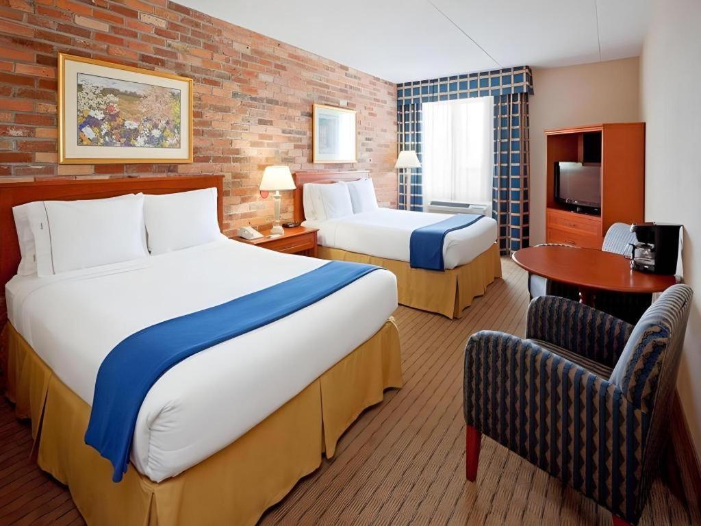 Holiday Inn Express Toronto East - Scarborough By Ihg Екстер'єр фото
